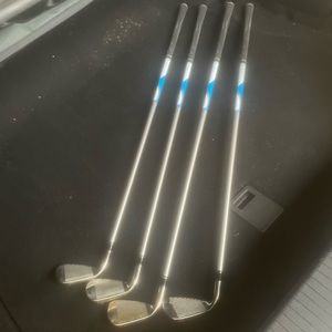 Ladies Callaway Solaire golf irons, gently used